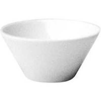 MAXWELL AND WILLIAMS WHITE BASICS 8cm CONICAL BOWL