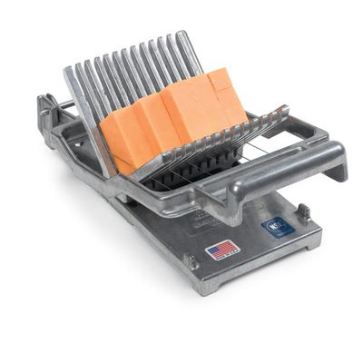 NEMCO MANUAL EASY CHEESER 3/4 AND 3/8 CUBE CUT 18mm X 9mm 318X172X336mm